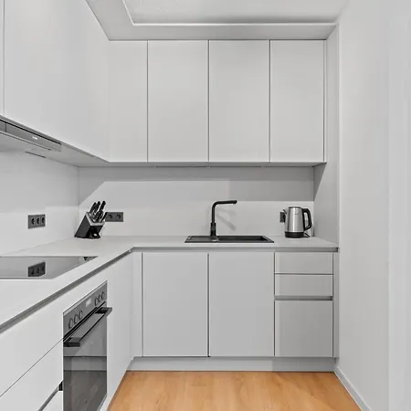 Apartment 1-2 Personen - Fahrradgarage - Kueche - Zentrum - Wlan - Klima *