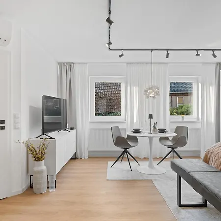 1-2 Personen - Fahrradgarage - Küche - Zentrum - Wlan - Klima * Sankt Martin