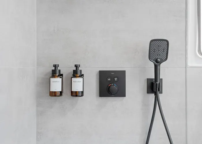 1-2 Personen - Fahrradgarage - Küche - Zentrum - Wlan - Klima Apartment *