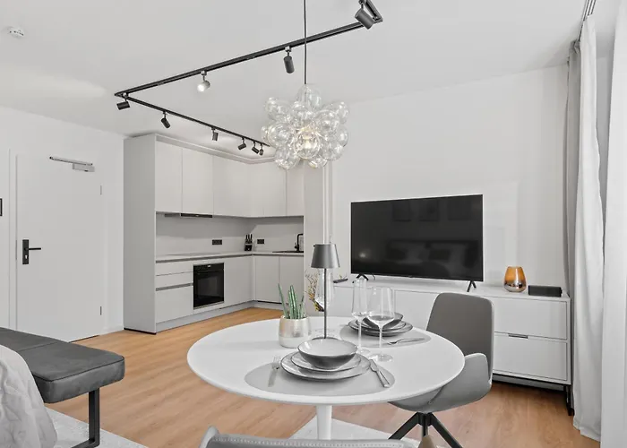 1-2 Personen - Fahrradgarage - Küche - Zentrum - Wlan - Klima